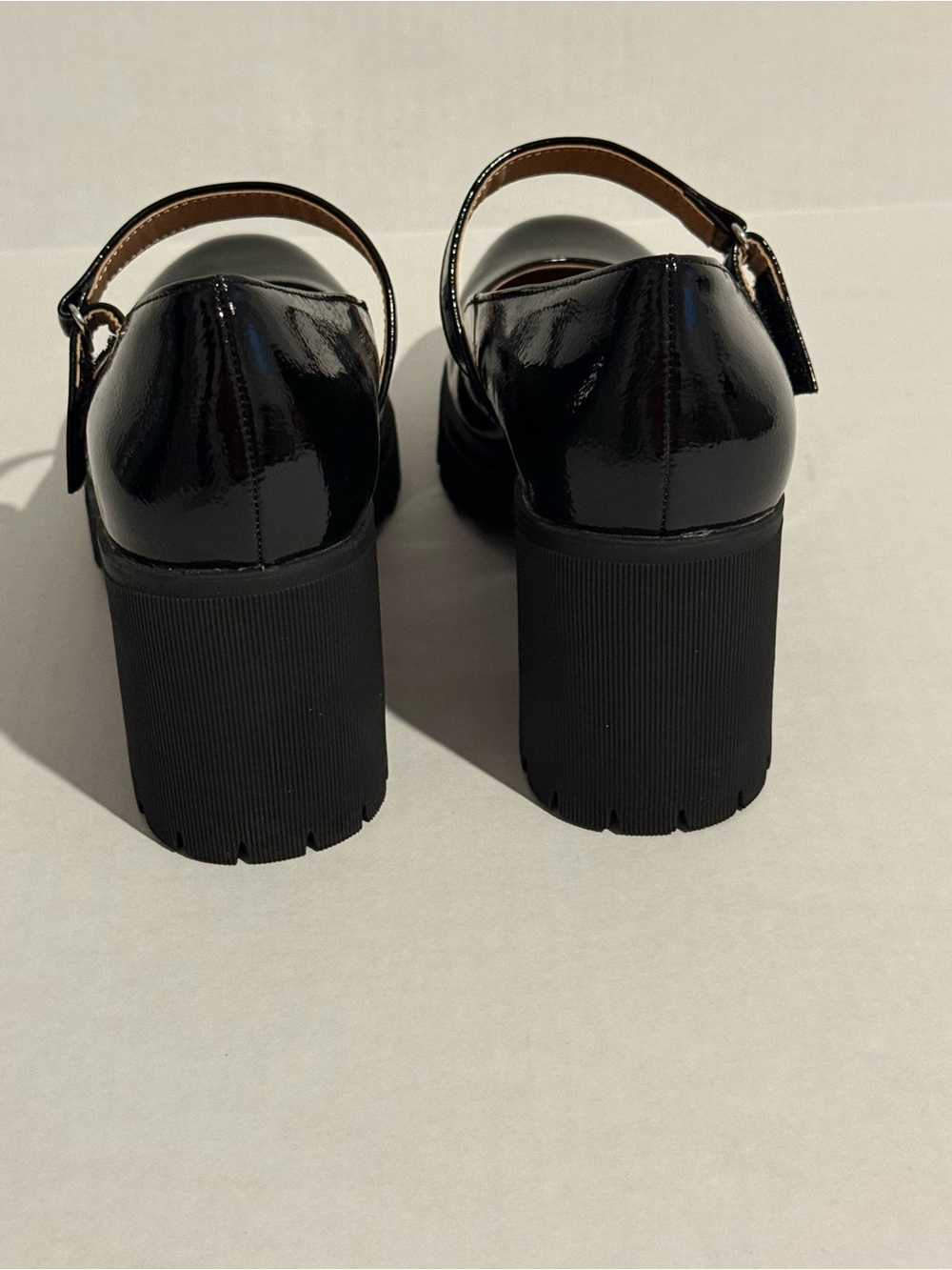 Sun + Stone Black Patent Mary Jane Lug Block Heel Size 9.5 - Picture 7 of 13